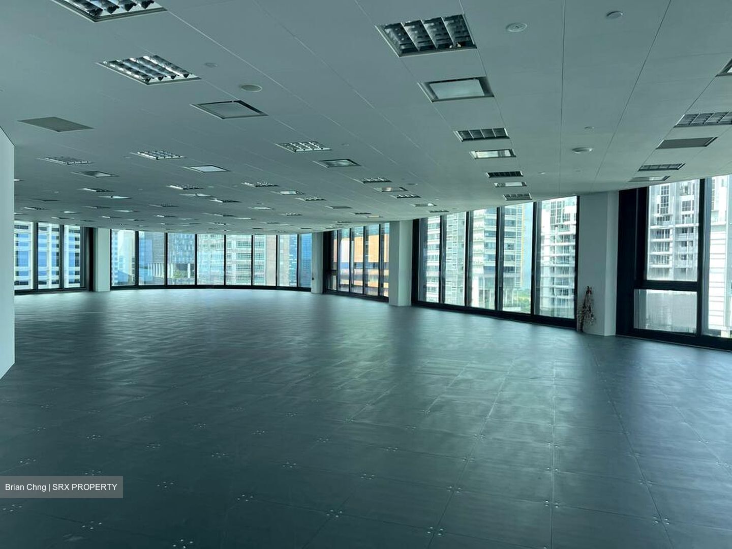 Hub Synergy Point (D2), Office #462629571